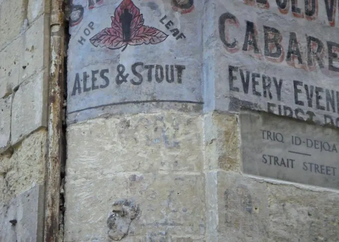 Valletta Most Central Studio Apartment 16Th-Century Building